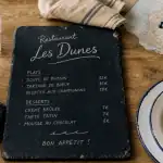 restaurant dunes : table dressée et ardoise Restaurant Les Dunes